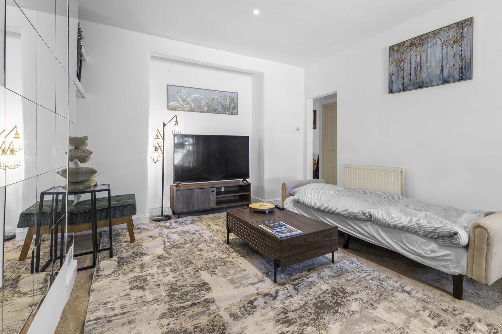 Property Image 1b2a7cbc-bfa1-4119-8d60-799fe351d80d