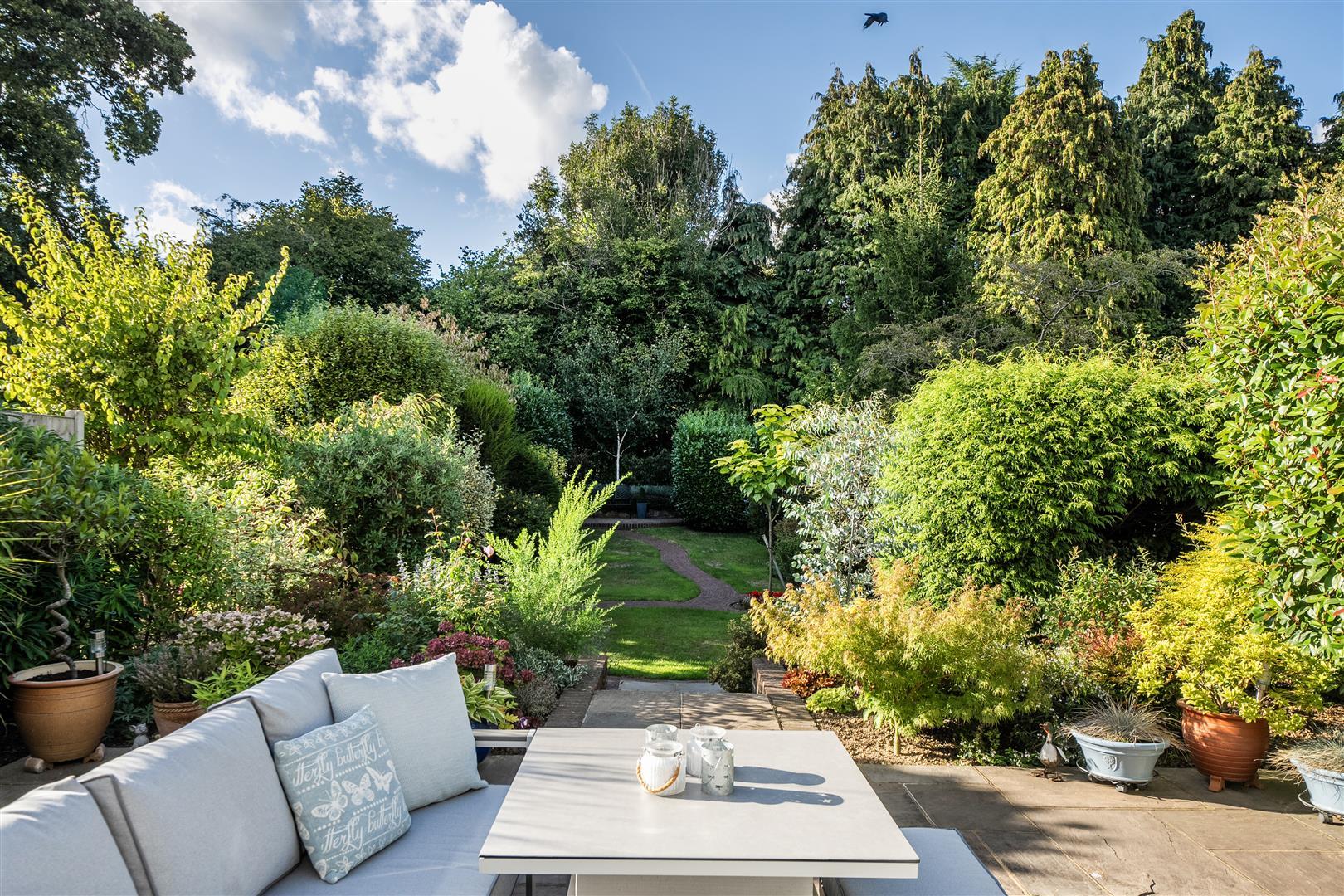 Property Image 1b2f39f4-4559-4b0f-9b87-4577875dbf3a