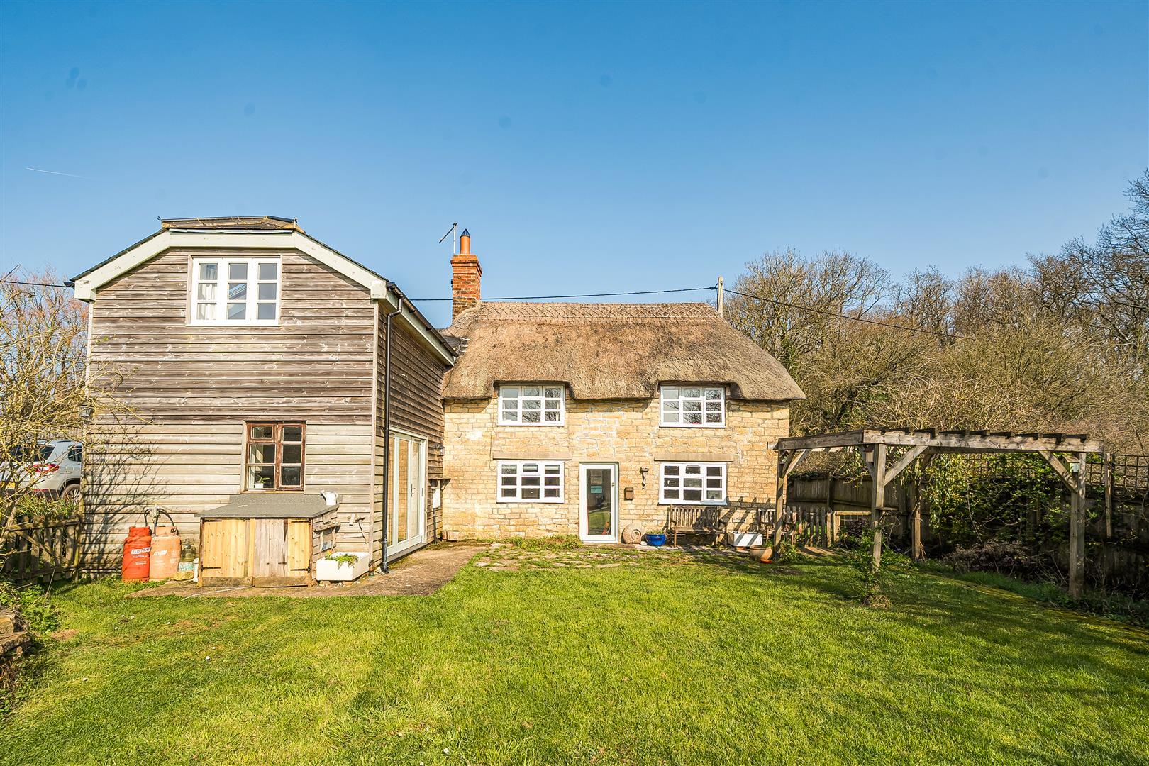 Property Image 1b324053-e8b3-46c9-a08f-bc183227844b