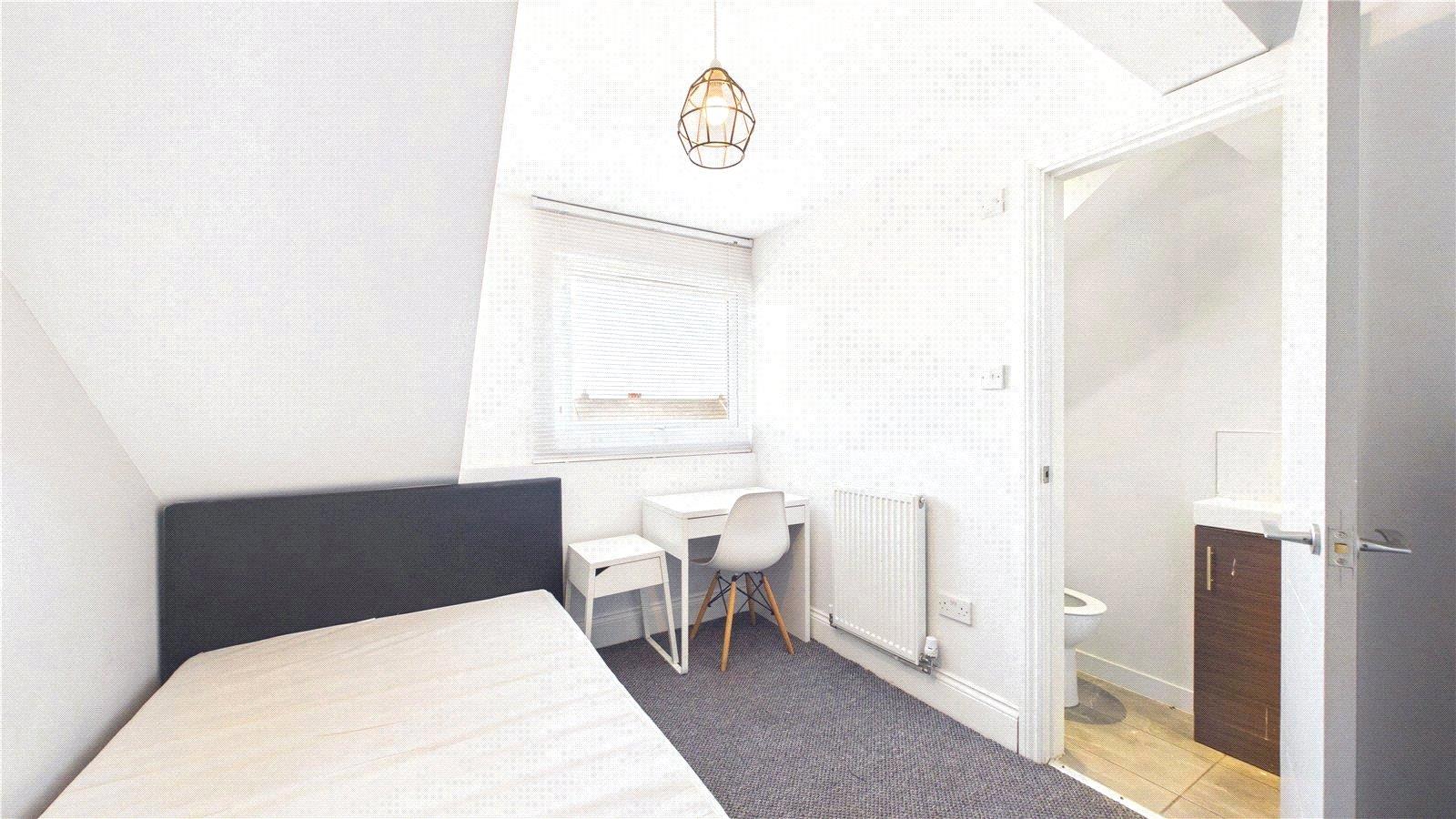 Property Image 1b42dcad-fcb1-41f2-843b-622b28549f63