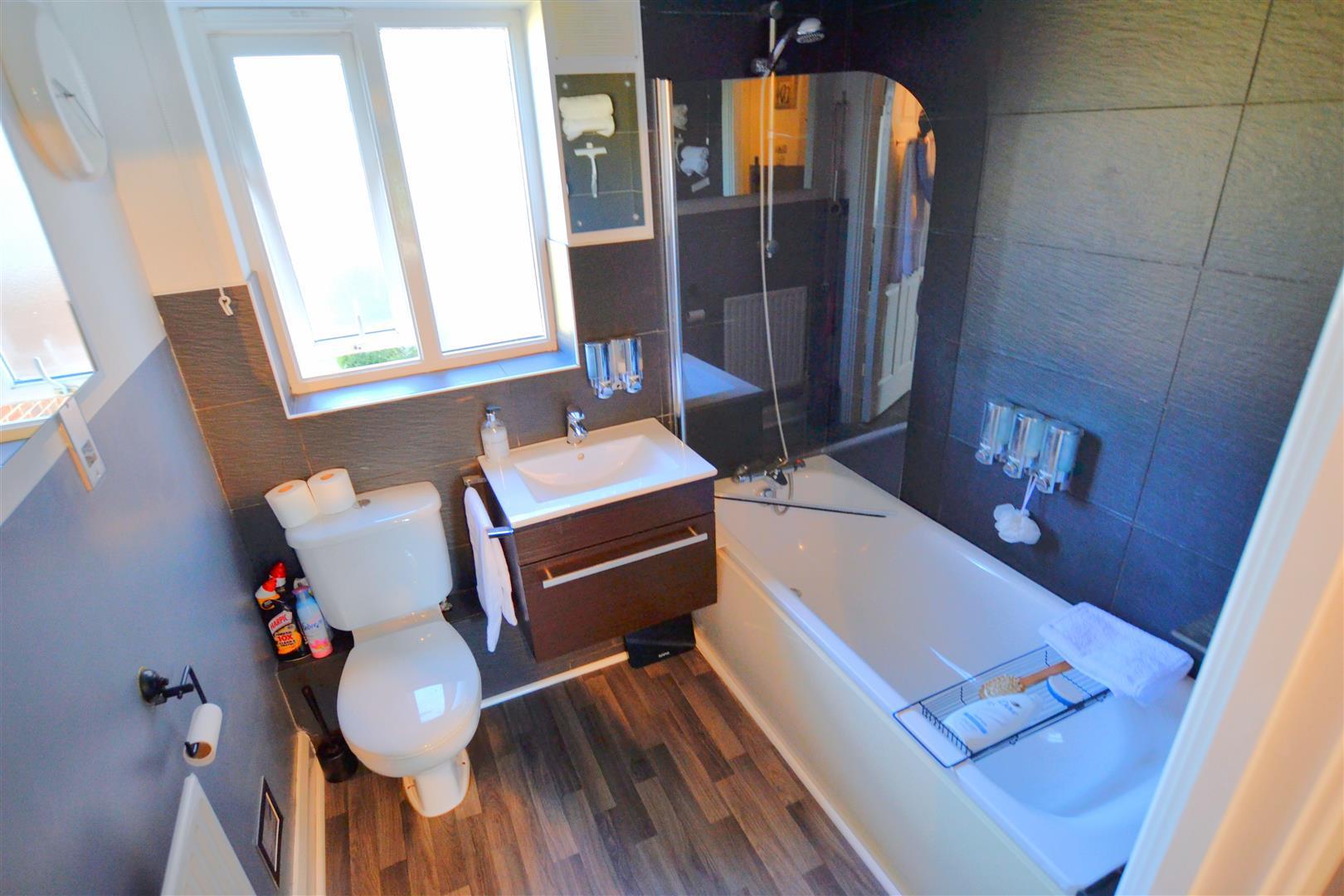 Property Image 1b6108ac-6e4e-4335-a169-29c41c499227