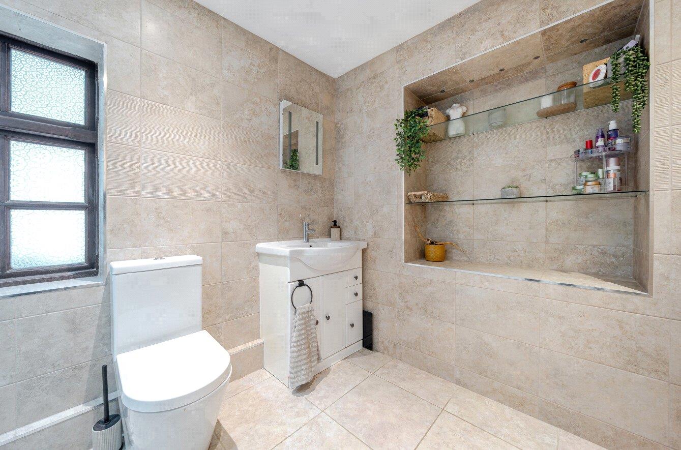 Property Image 1b6ad5d1-221f-4512-92d8-d80792bd7207