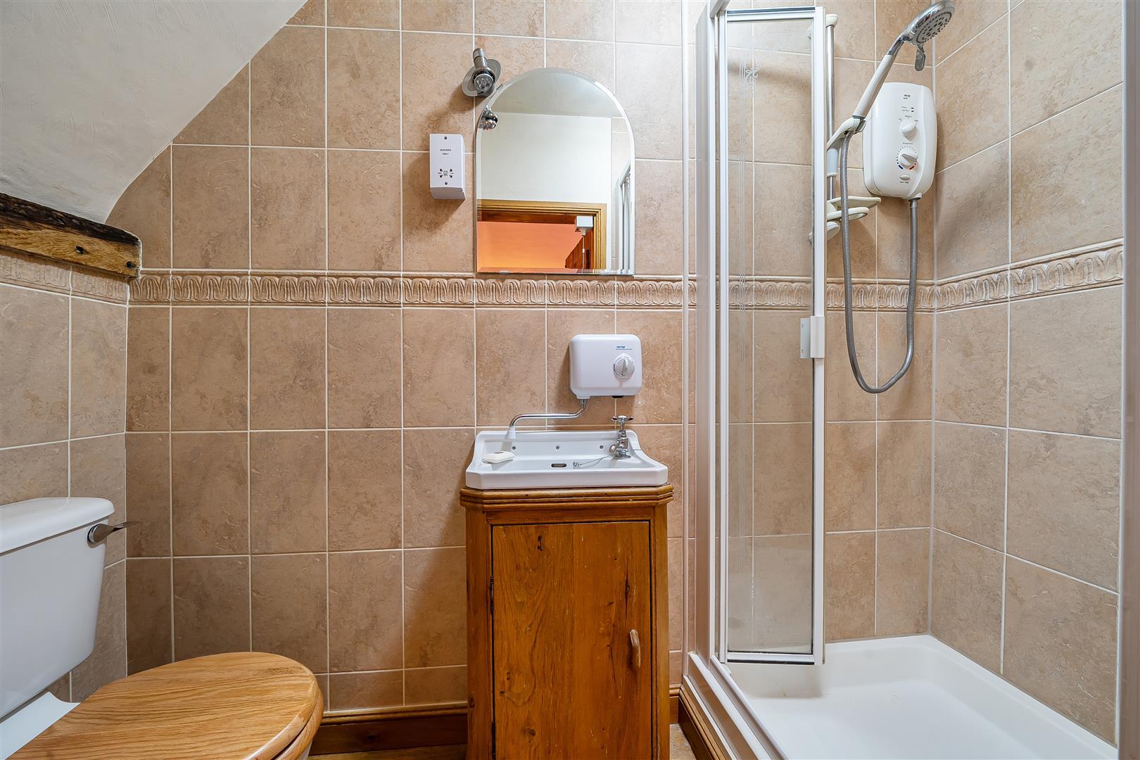 Property Image 1b6b3c5e-d2e1-48d8-b2d4-1441ffa152b3