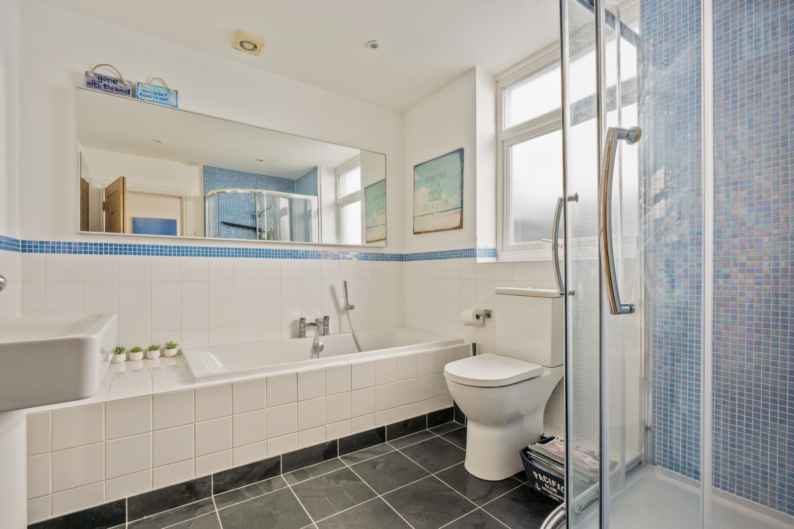 Property Image 1b75e9c5-e4af-409c-af32-08b310d405d5