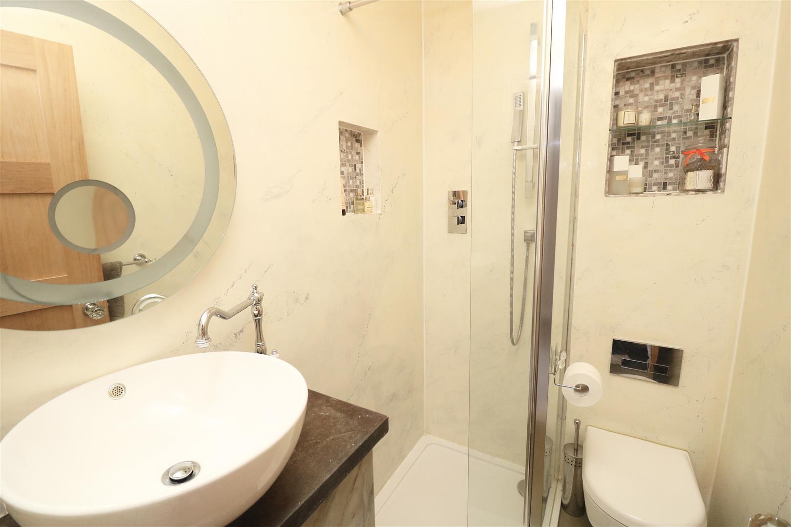 Property Image 1b8910fe-73ab-426c-b760-127c53839009