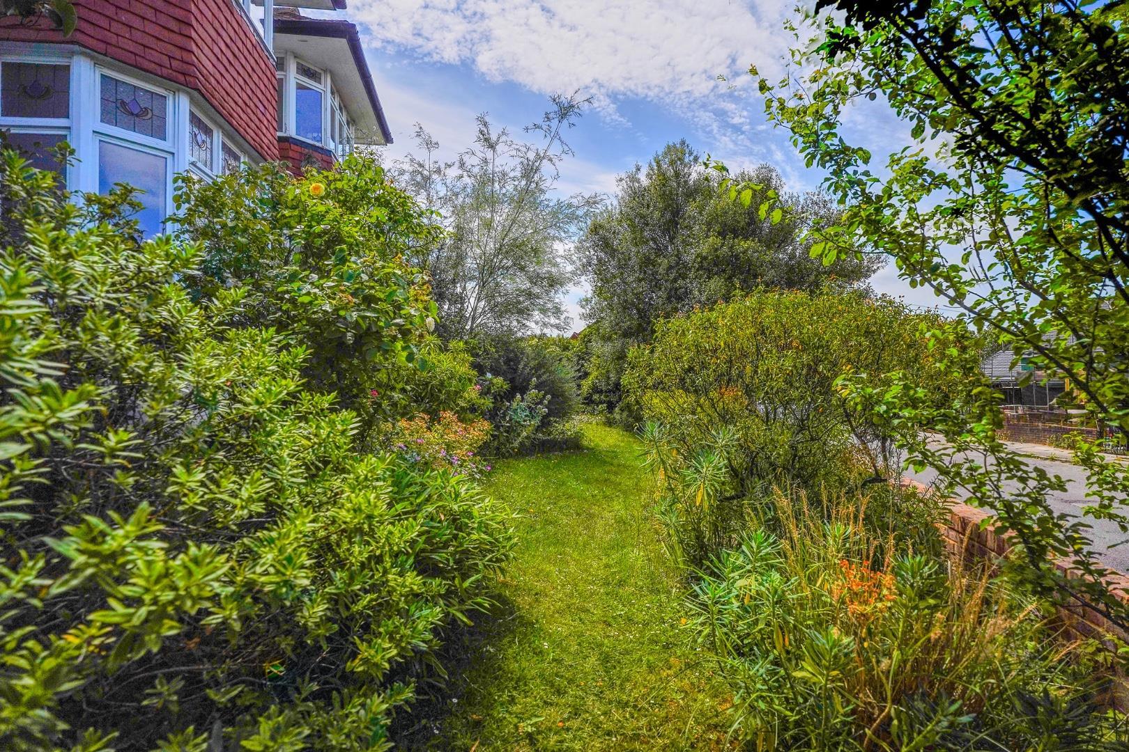 Property Image 1b8ba734-1295-4682-a935-48a2abf9f1fe