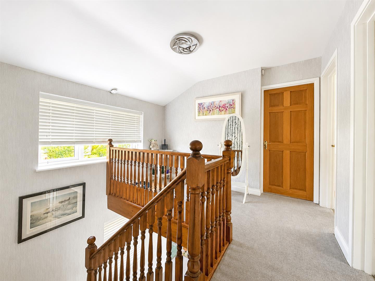 Property Image 1b948160-e62f-41f3-ab8e-d632f1f3de15