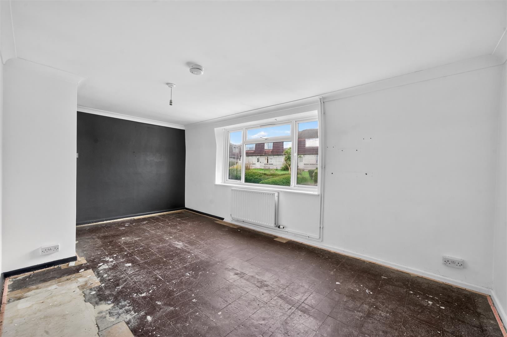 Property Image 1b948b7f-59af-46e8-963c-eefc7b2e82ba