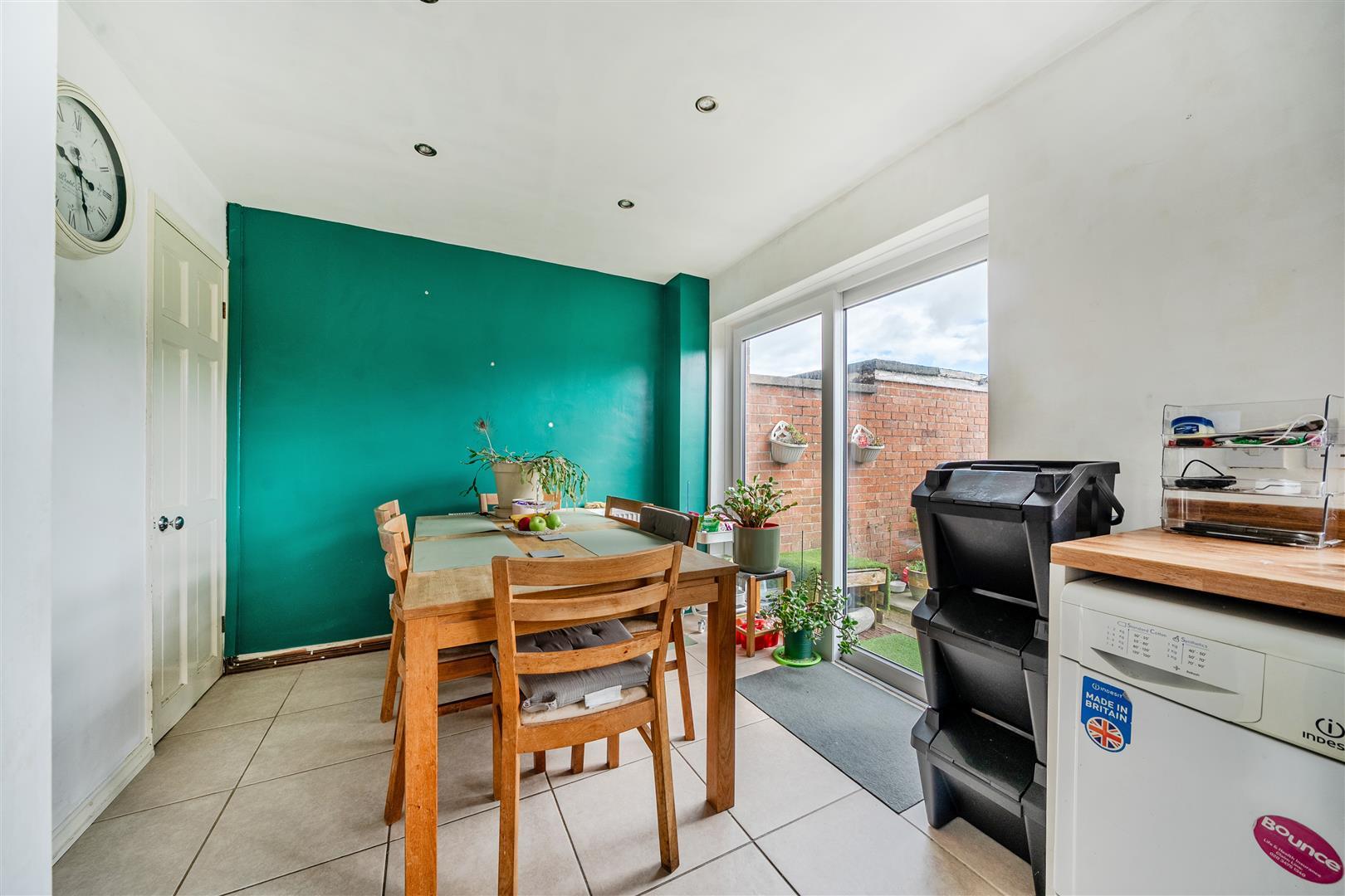 Property Image 1b968431-6a60-49bc-a3c9-4fe87b9d76b7