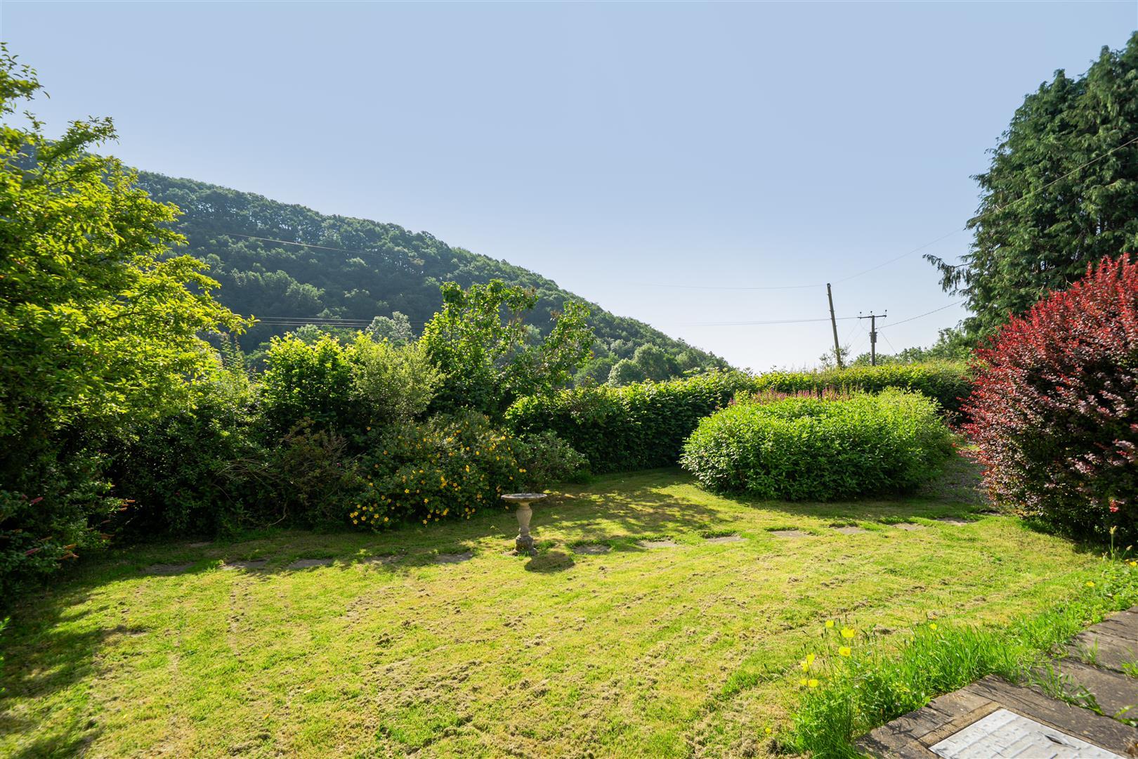 Property Image 1b9de758-8fec-4817-9415-3d8407e73829