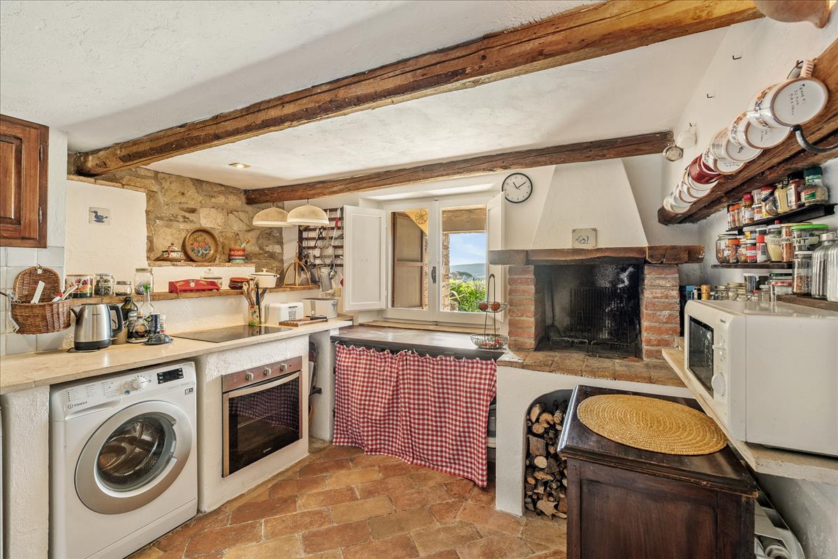Property Image 1bd83f35-f235-4db6-b2e5-7c837ebb69f1