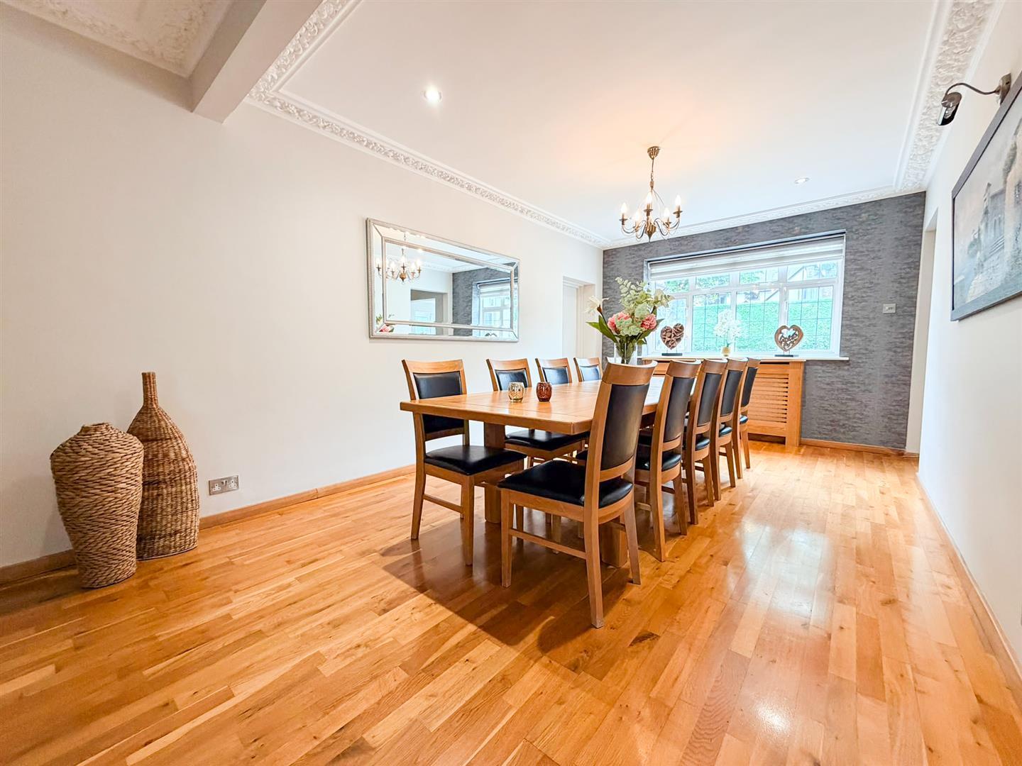 Property Image 1bdf9709-6438-4e96-a641-43feed7fc364