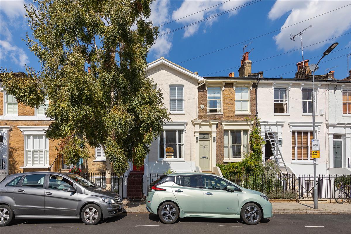 Property Image 1becece4-d862-418a-8901-7ca6e79e5736