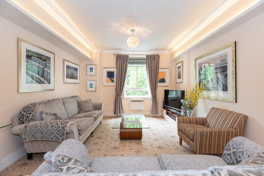 Property Image 1c008cca-c66e-4f1c-9073-141a14c3cc83
