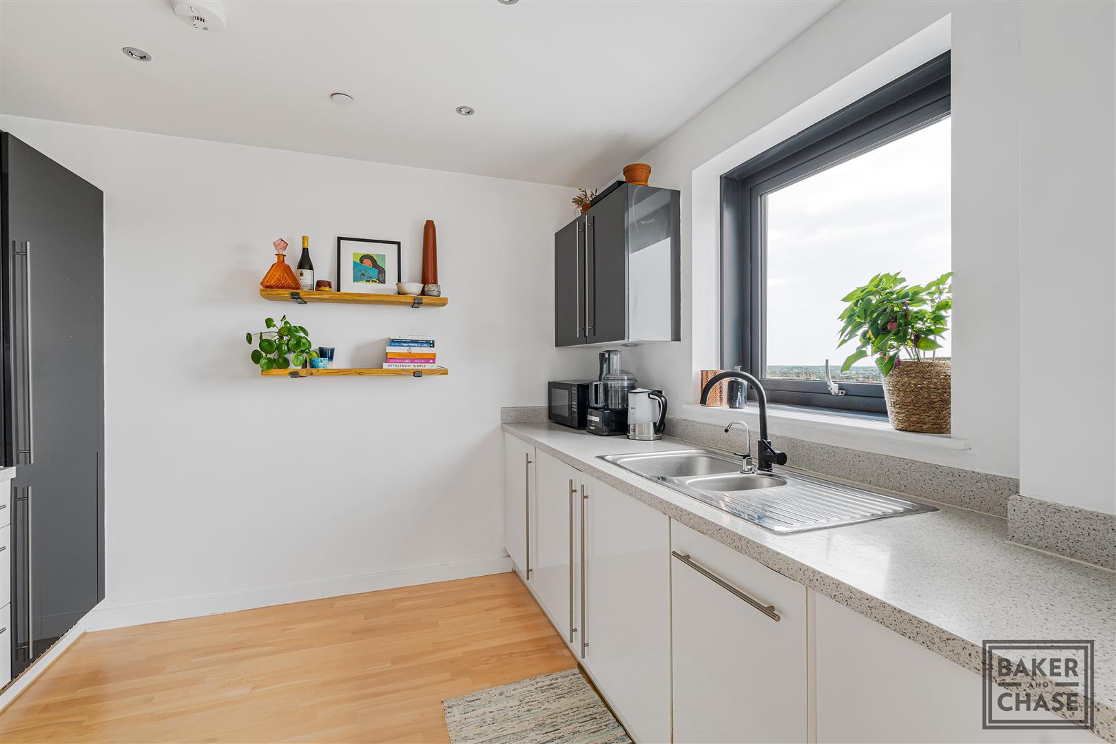Property Image 1c050651-03fb-4d3f-89a7-f6284a7f0cb0