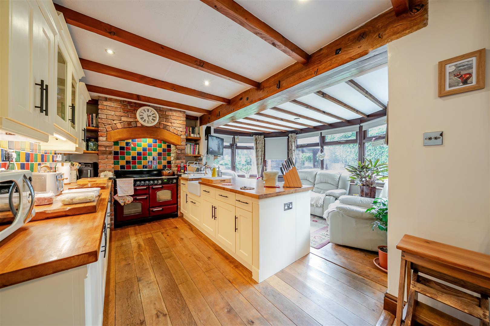 Property Image 1c0e0207-ef27-428b-be99-7c28a873acd8