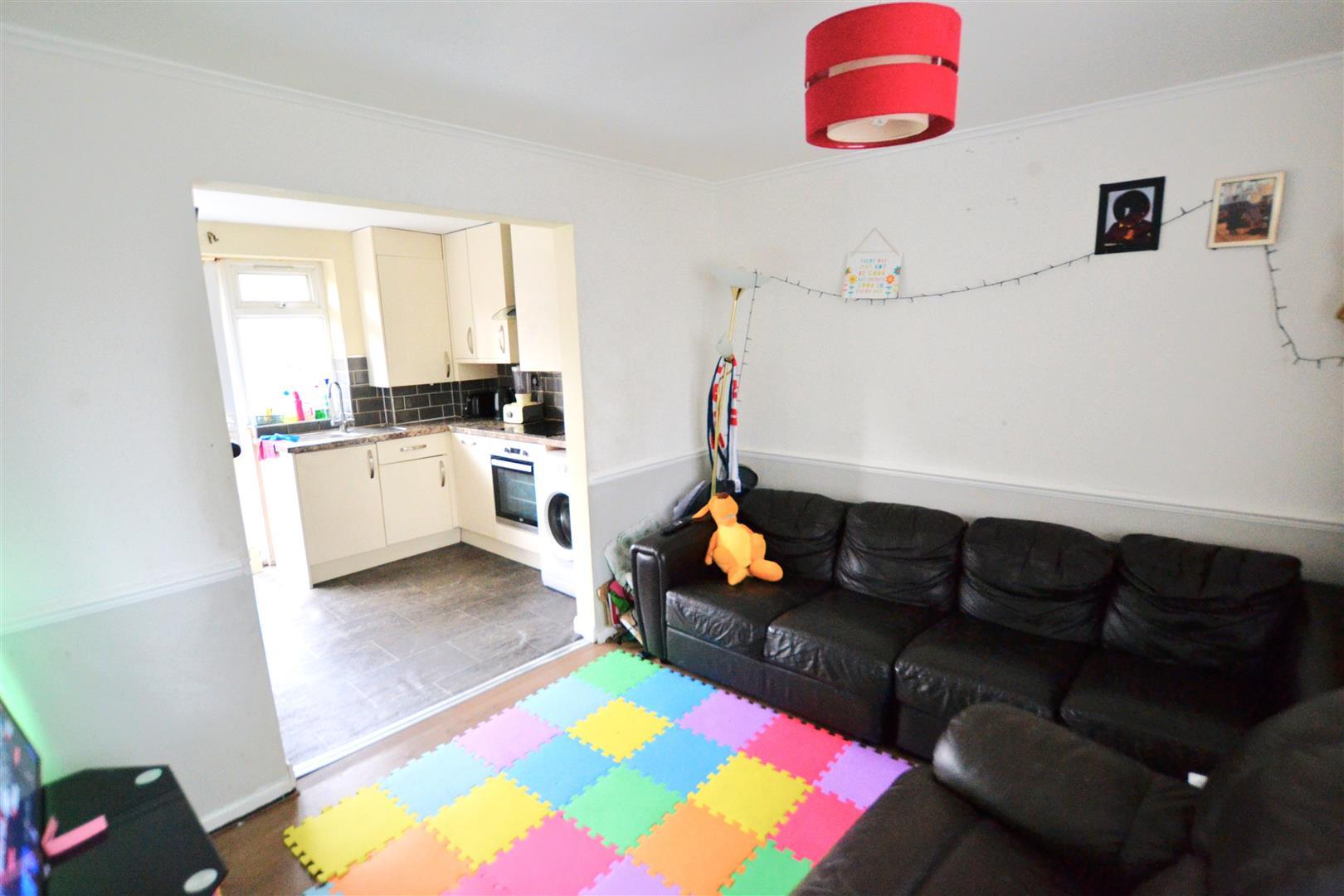 Property Image 1c0e91f2-ad2f-4b06-924b-ee644efd2c35