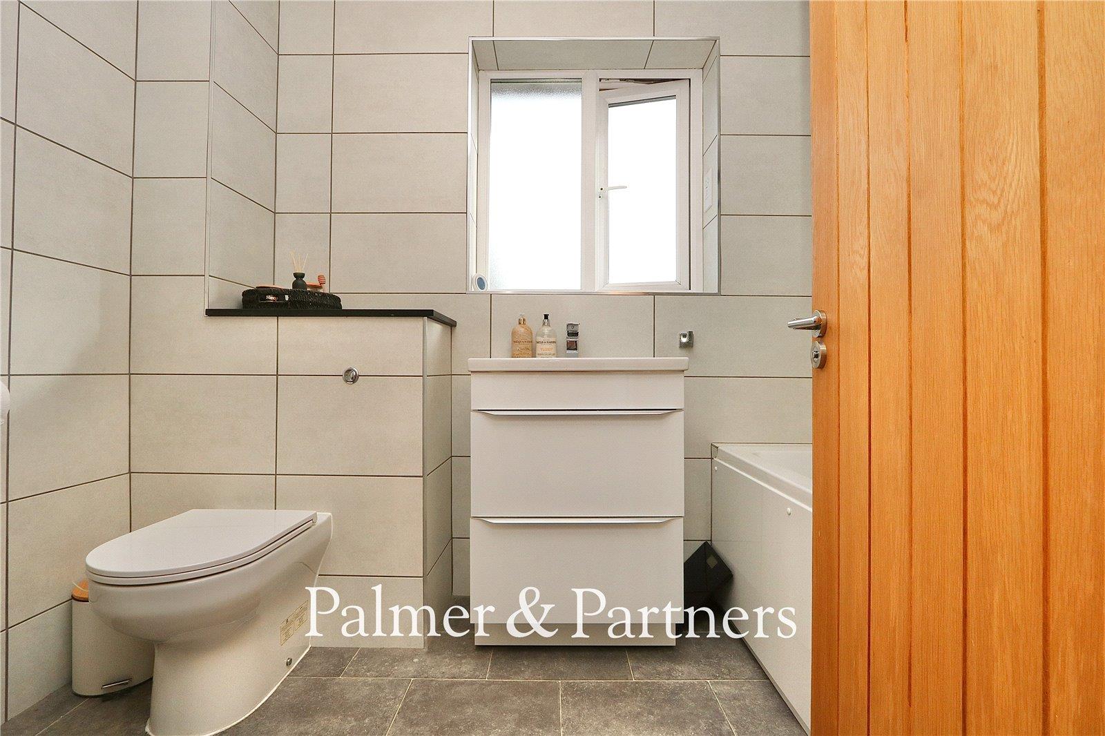 Property Image 1c1bbd02-91bf-4fe3-a5a6-b160cc0503b7
