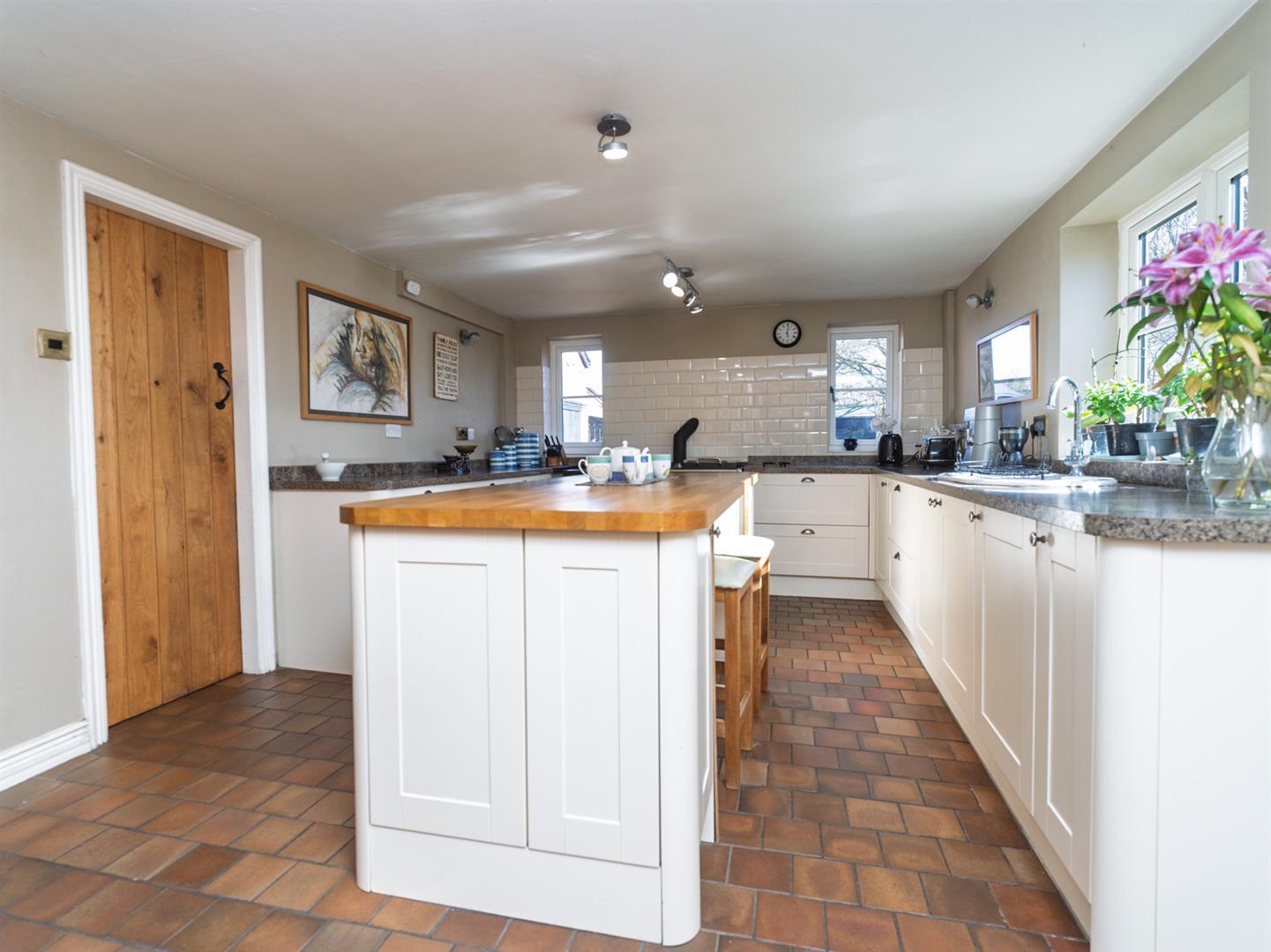 Property Image 1c3af75d-da17-44a7-9aca-7b0de98f742d