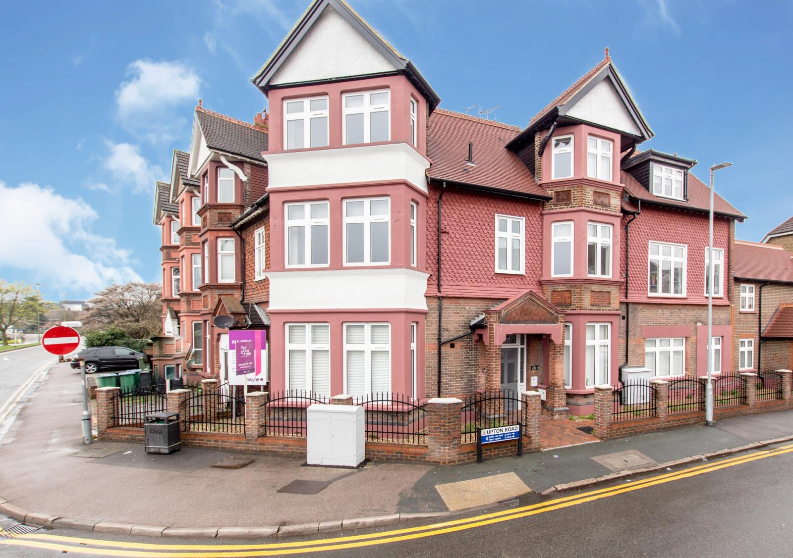 Property Image 1c3f1037-59c2-4887-83c1-d25e5eb0ed3a