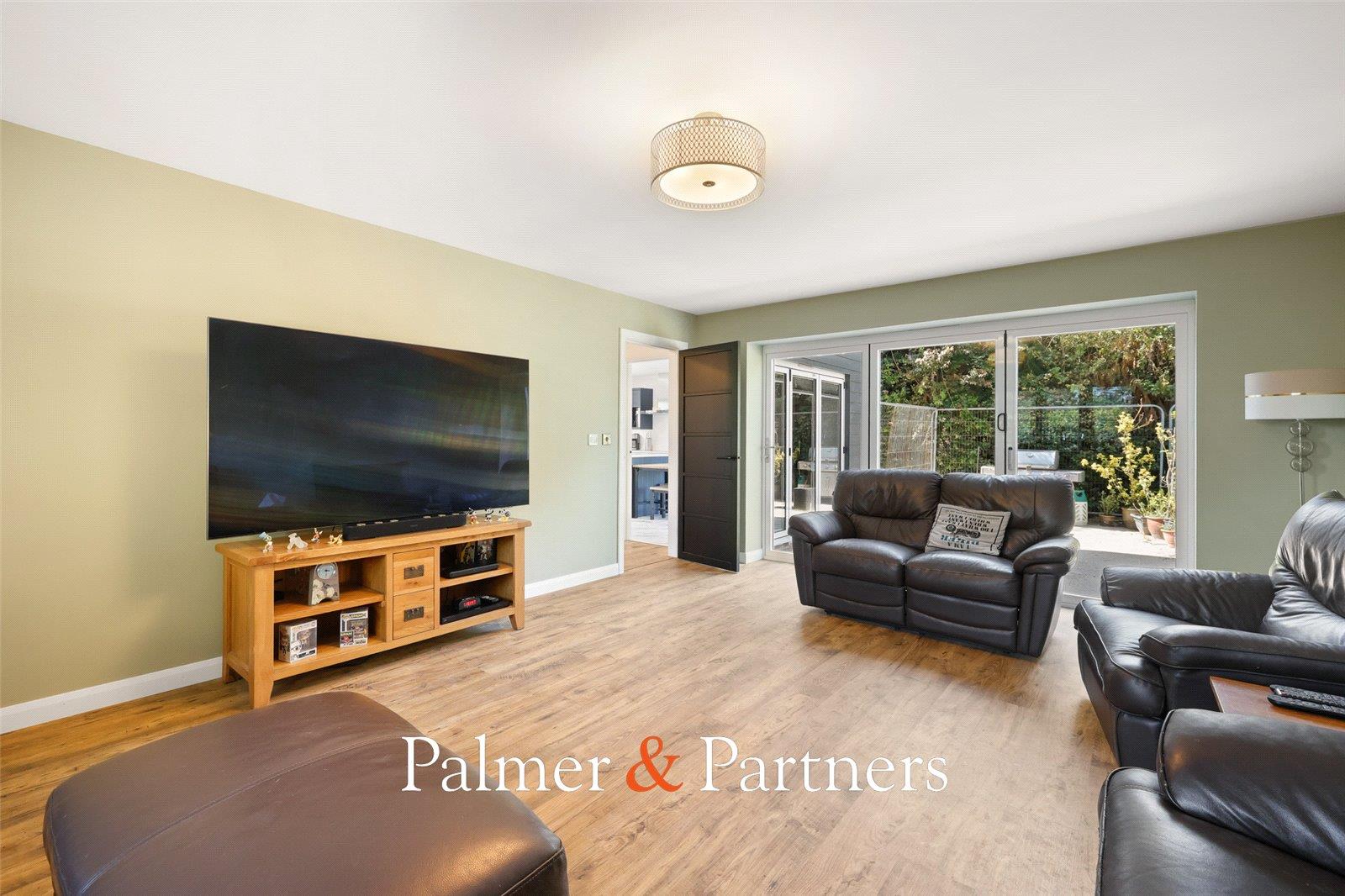 Property Image 1c411384-903c-4c1e-b2ff-d9216f415e54