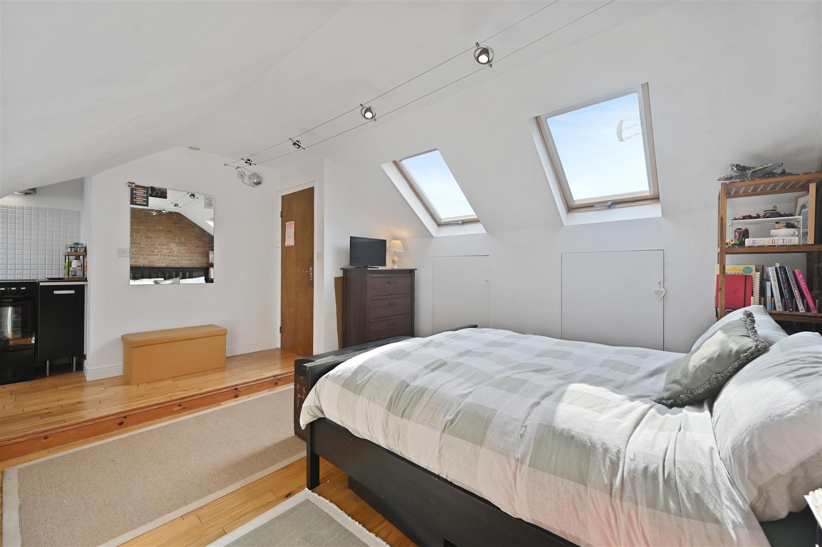 Property Image 1c41dfea-1f27-4450-8908-682db45efa92