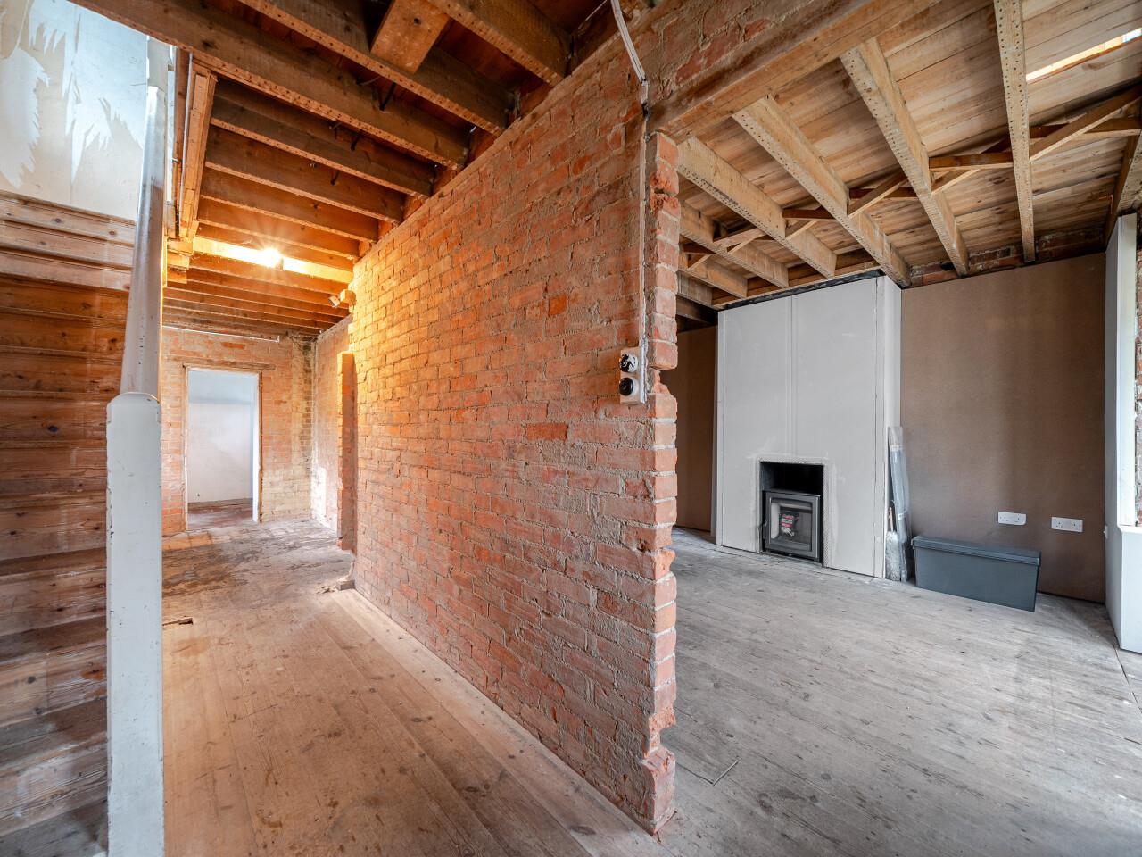 Property Image 1c427db6-b3c1-429b-91e1-f20dcb436f41