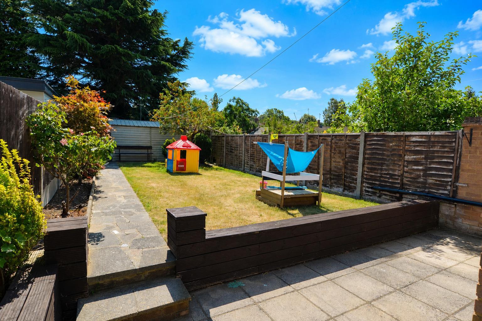 Property Image 1c4294df-67de-4c63-b561-ea9851a60793