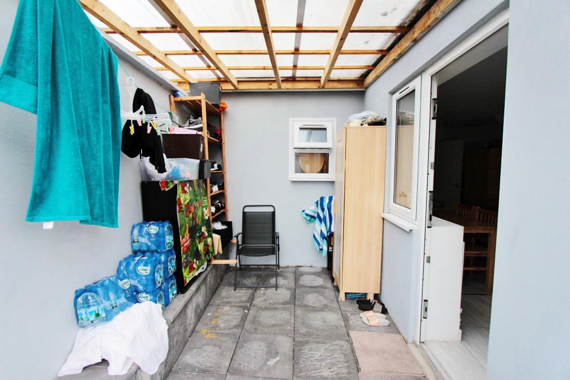 Property Image 1c431f80-9473-4e8a-9c05-4617792c281a