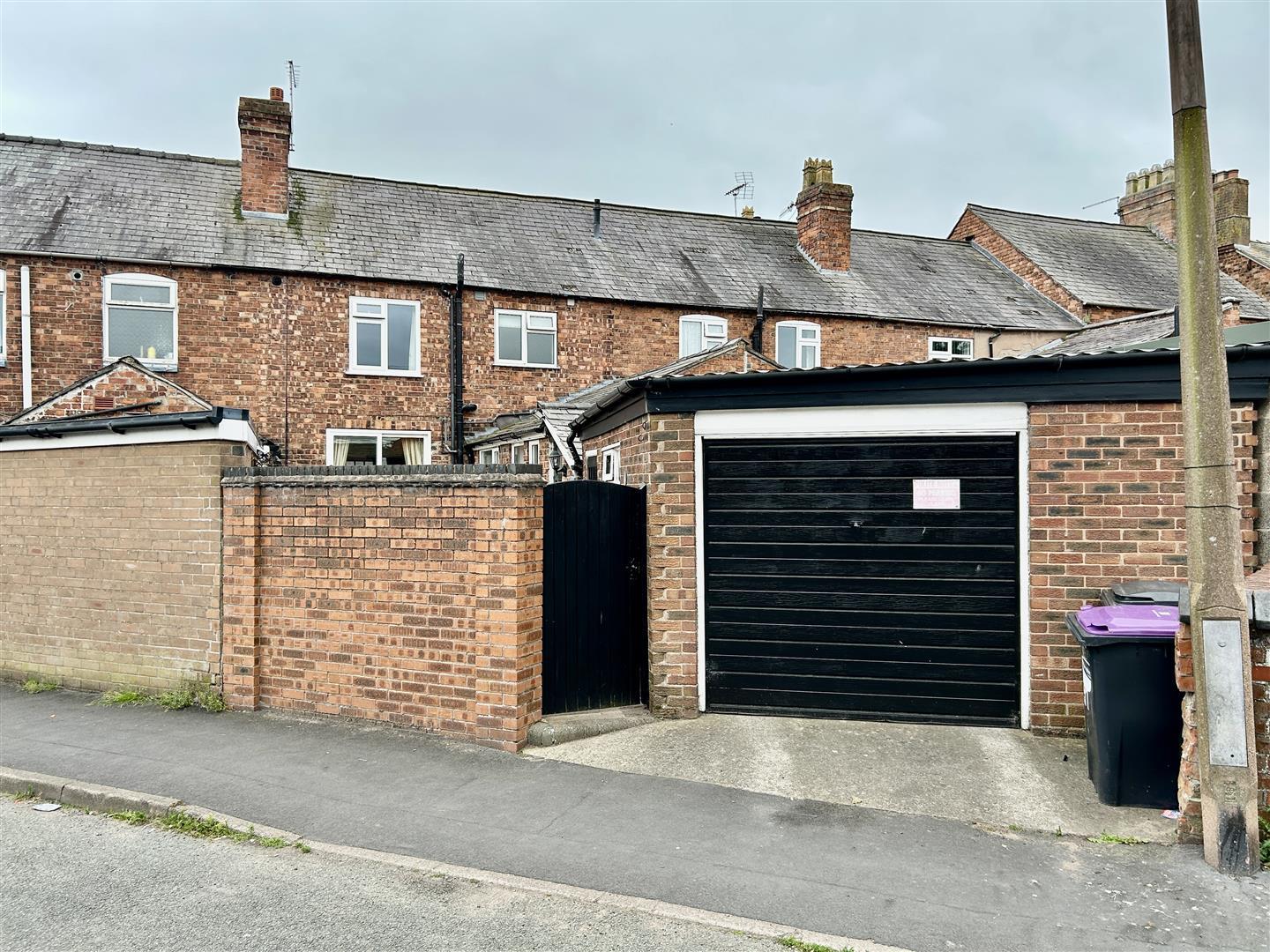 Property Image 1c4380db-b0ac-42cc-b9b9-e39d1165454a