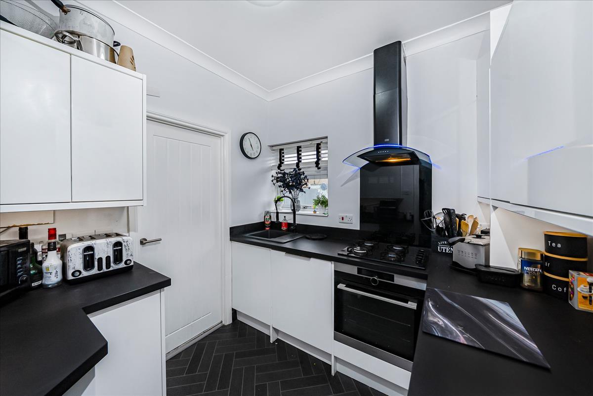 Property Image 1c462181-150e-458f-9c43-0fc622a2d58e