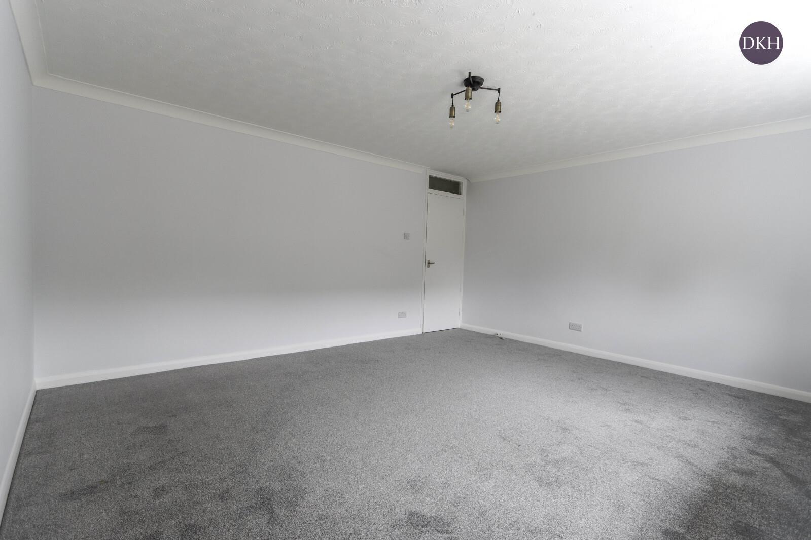 Property Image 1c71d539-b647-40c2-8b05-778739d0523a