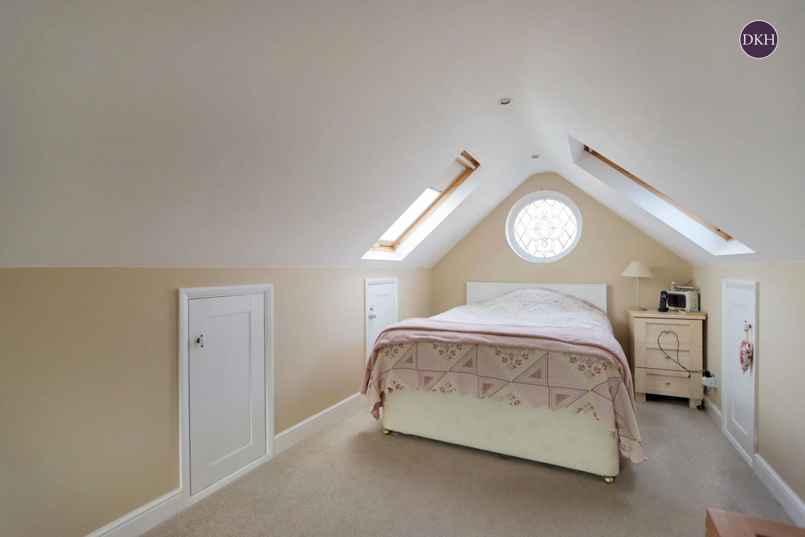Property Image 1c720373-94bd-4b3e-bfc2-631cb12860e0