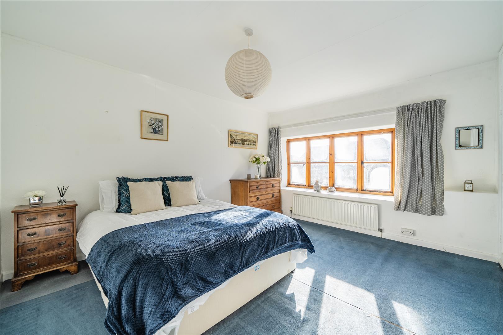 Property Image 1c762dbf-8753-4cef-ba27-d1b33a796e1a