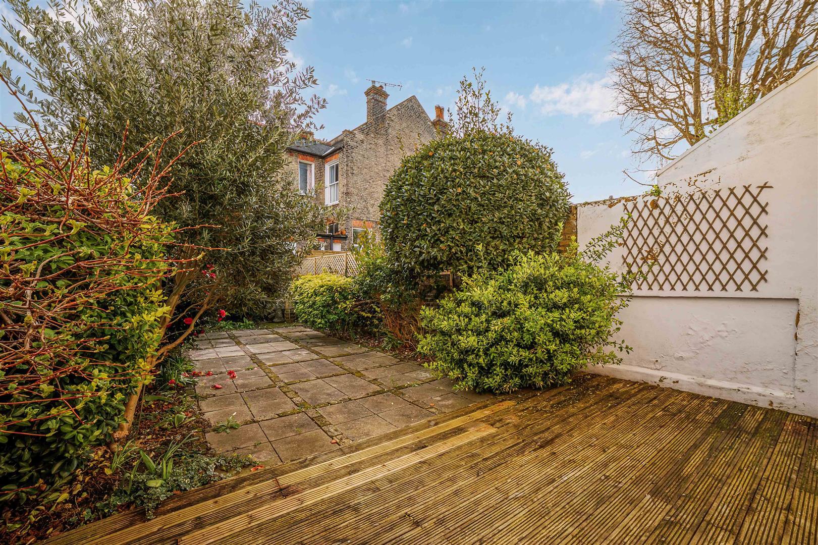 Property Image 1c792609-7d17-427a-948f-2b5bc10cdf4d