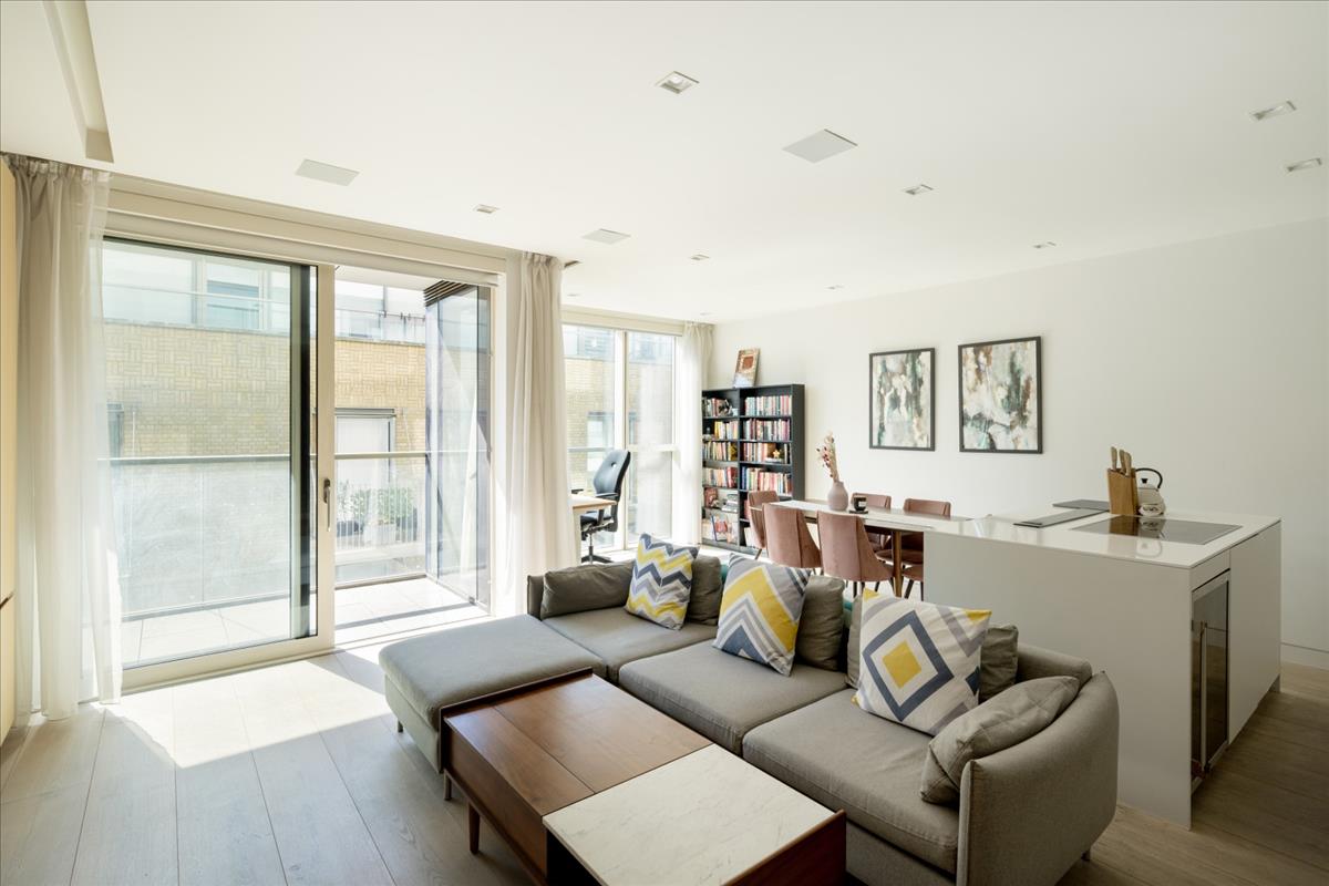 Property Image 1c7b5e2d-c603-4ee5-9858-ee08e0b95a95