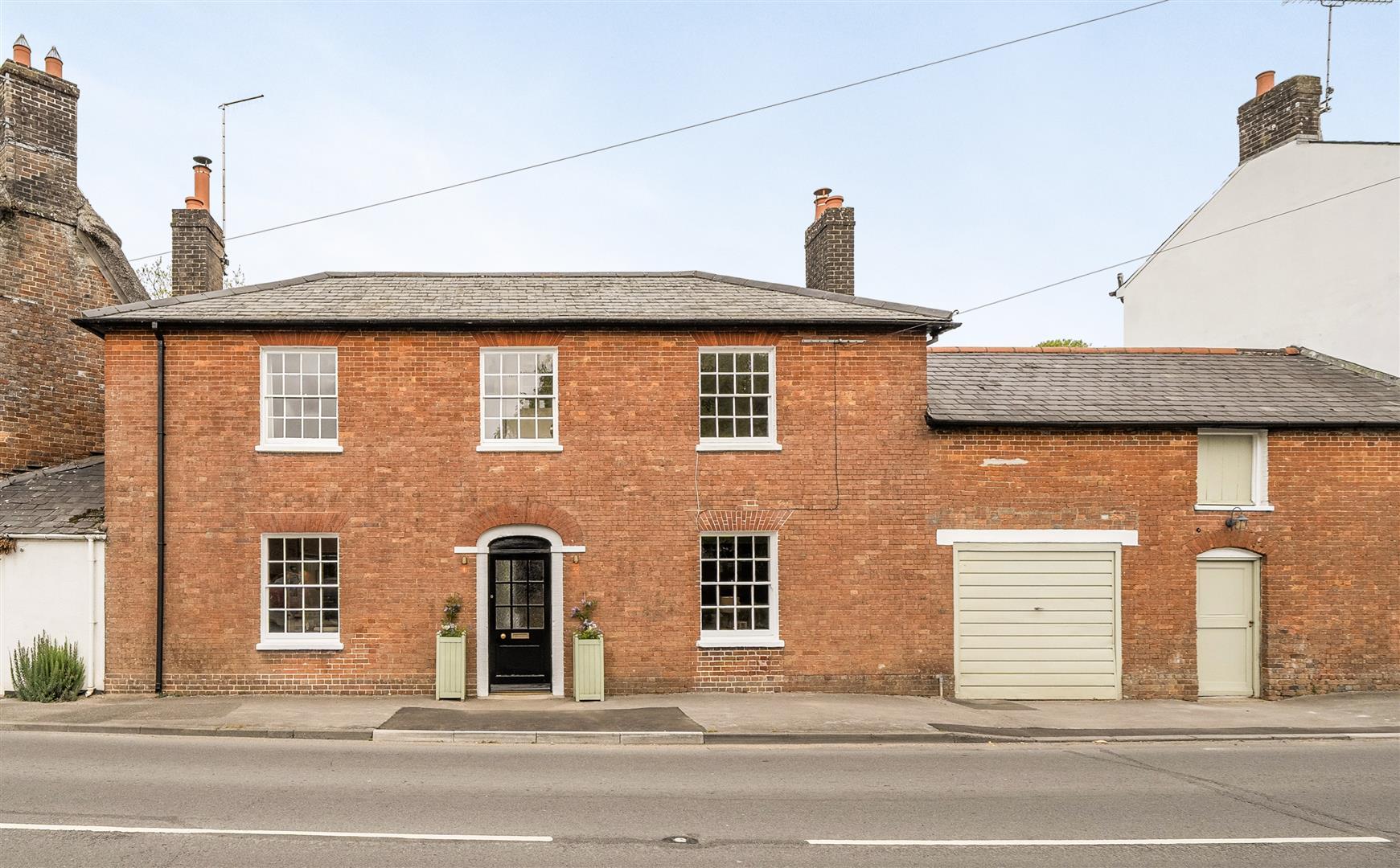 Property Image 1c7be3b2-7e24-46b0-aada-f26b69fed453