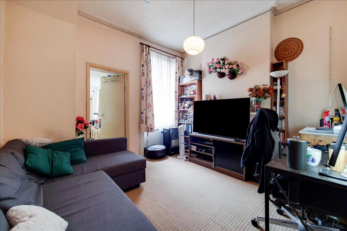 Property Image 1c7d0a25-759b-41b7-9fc2-649d4c249ef0