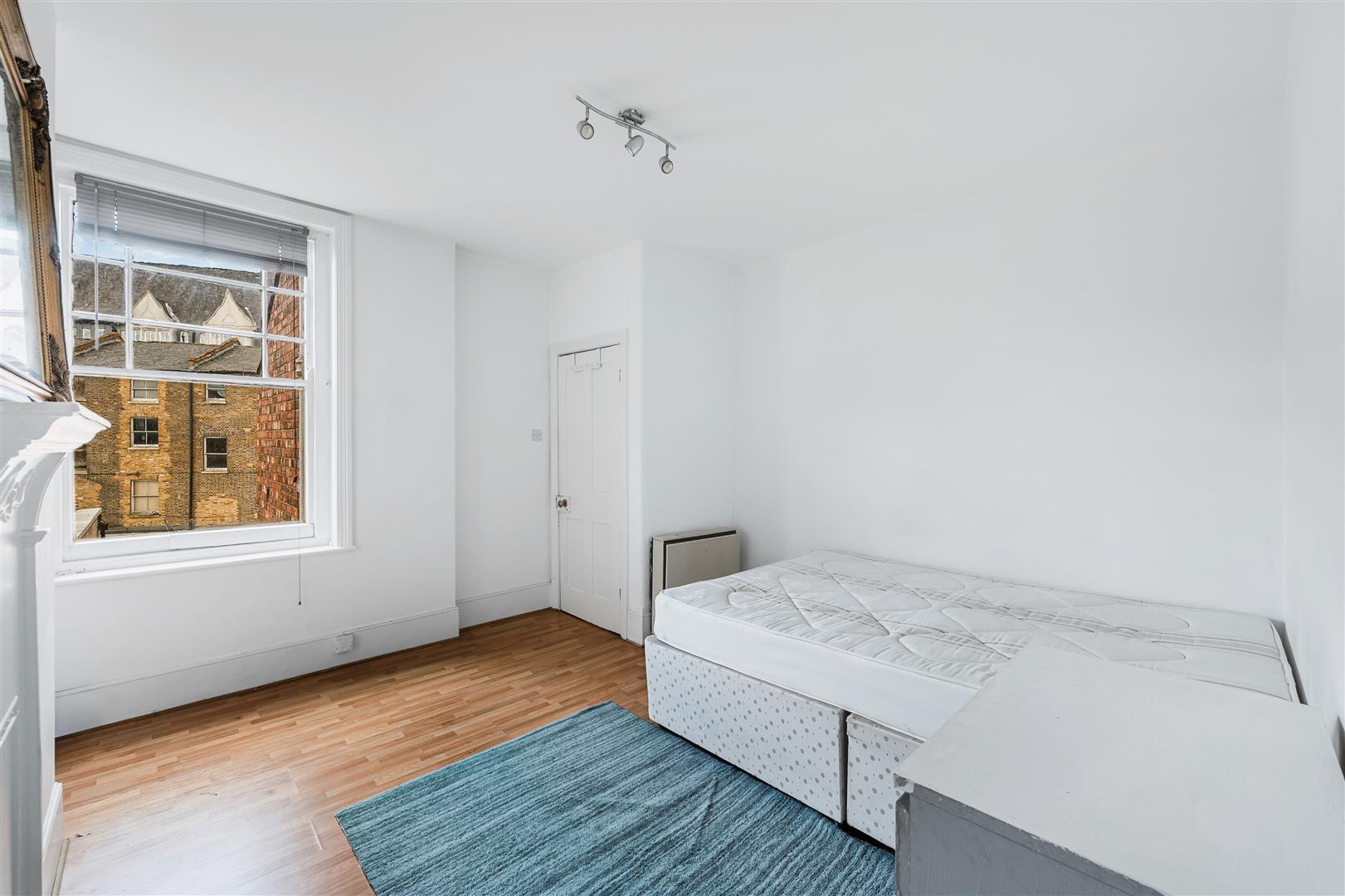 Property Image 1c8079f5-386b-45c8-92d5-ea2bdf1725d7