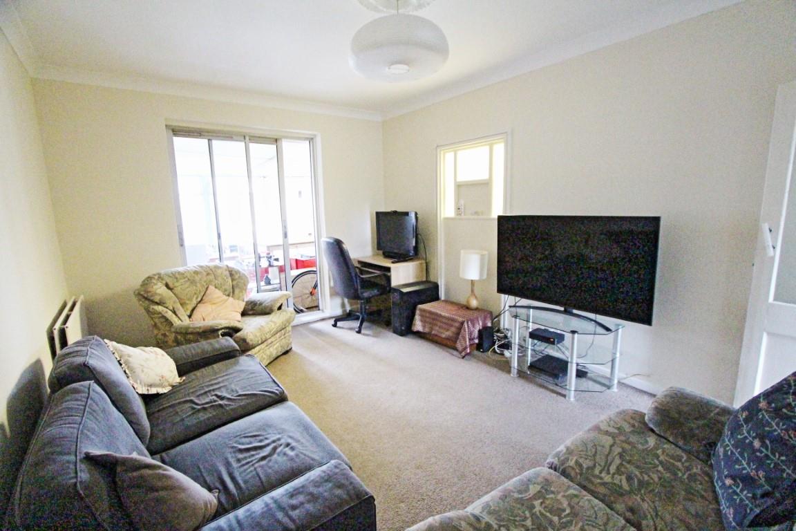 Property Image 1c922e47-66c3-4b09-82ca-da69a7b45135