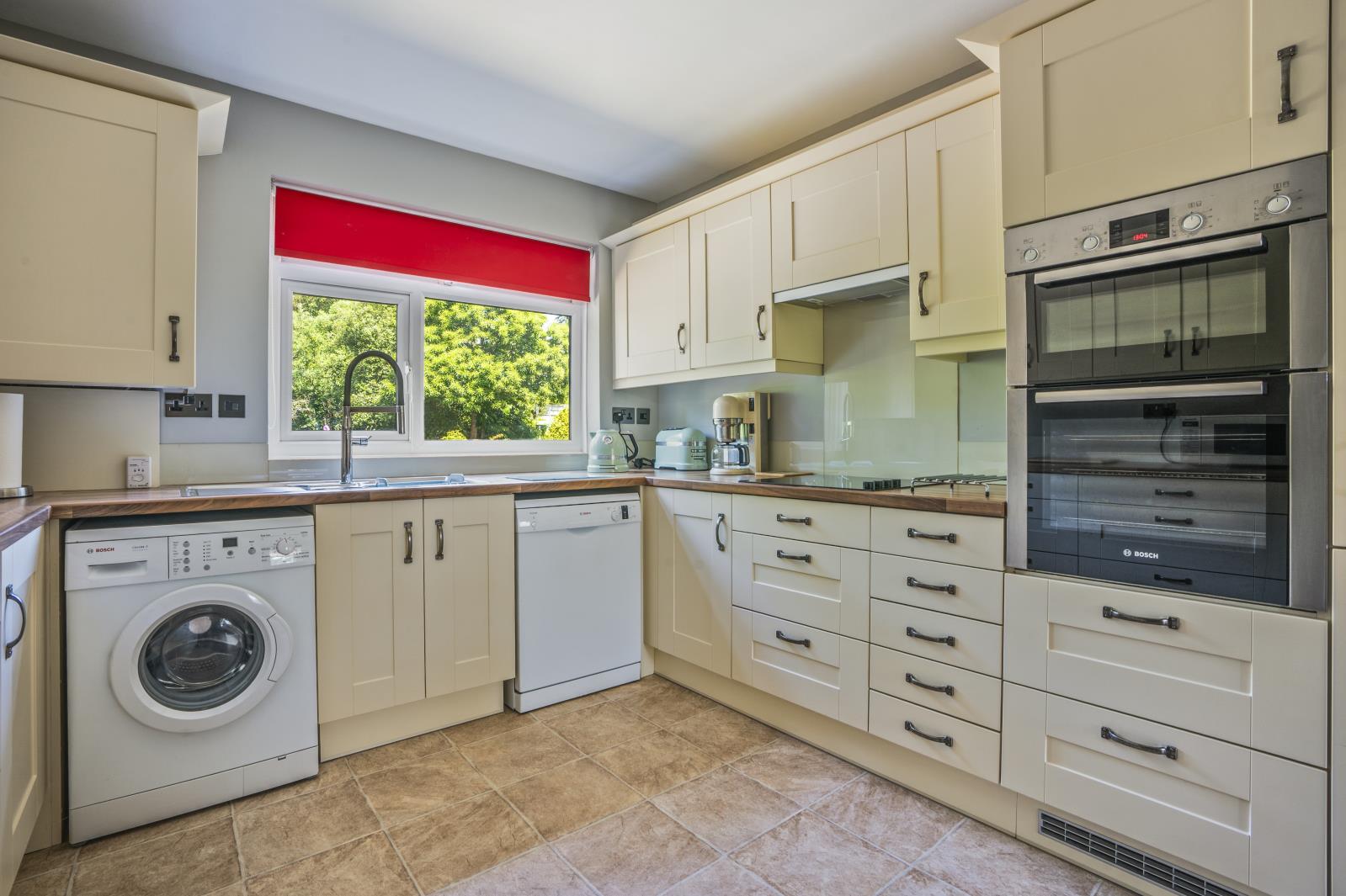 Property Image 1c982aa8-c753-4b20-93ba-8a79f800e2f8