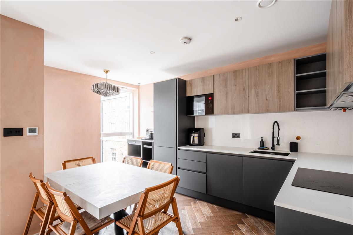 Property Image 1c9d756a-e0cd-404e-997d-3172603ddc10