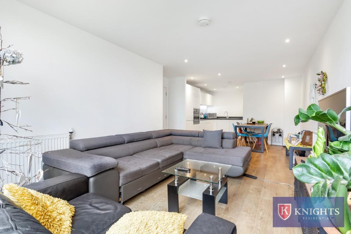 Property Image 1c9e0453-9520-4924-85d1-4a4a5c62a4d0