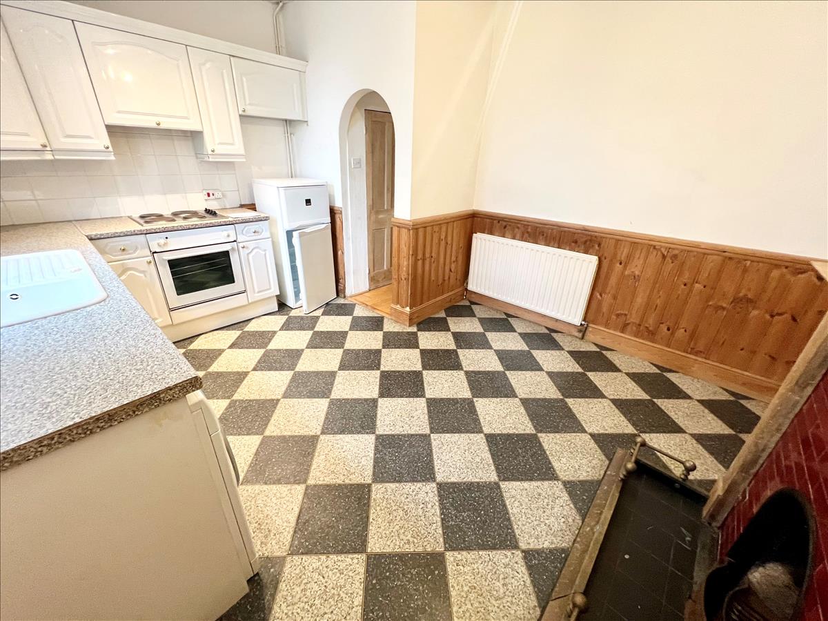 Property Image 1cb06090-8d8c-4c7b-a413-6d6e1123af5a