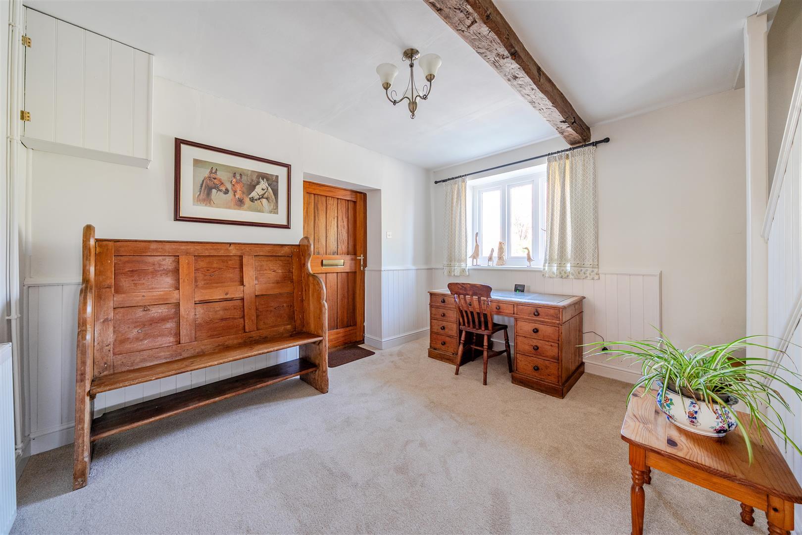 Property Image 1cb1e295-e877-44c9-a3a3-f0f856df4ce1