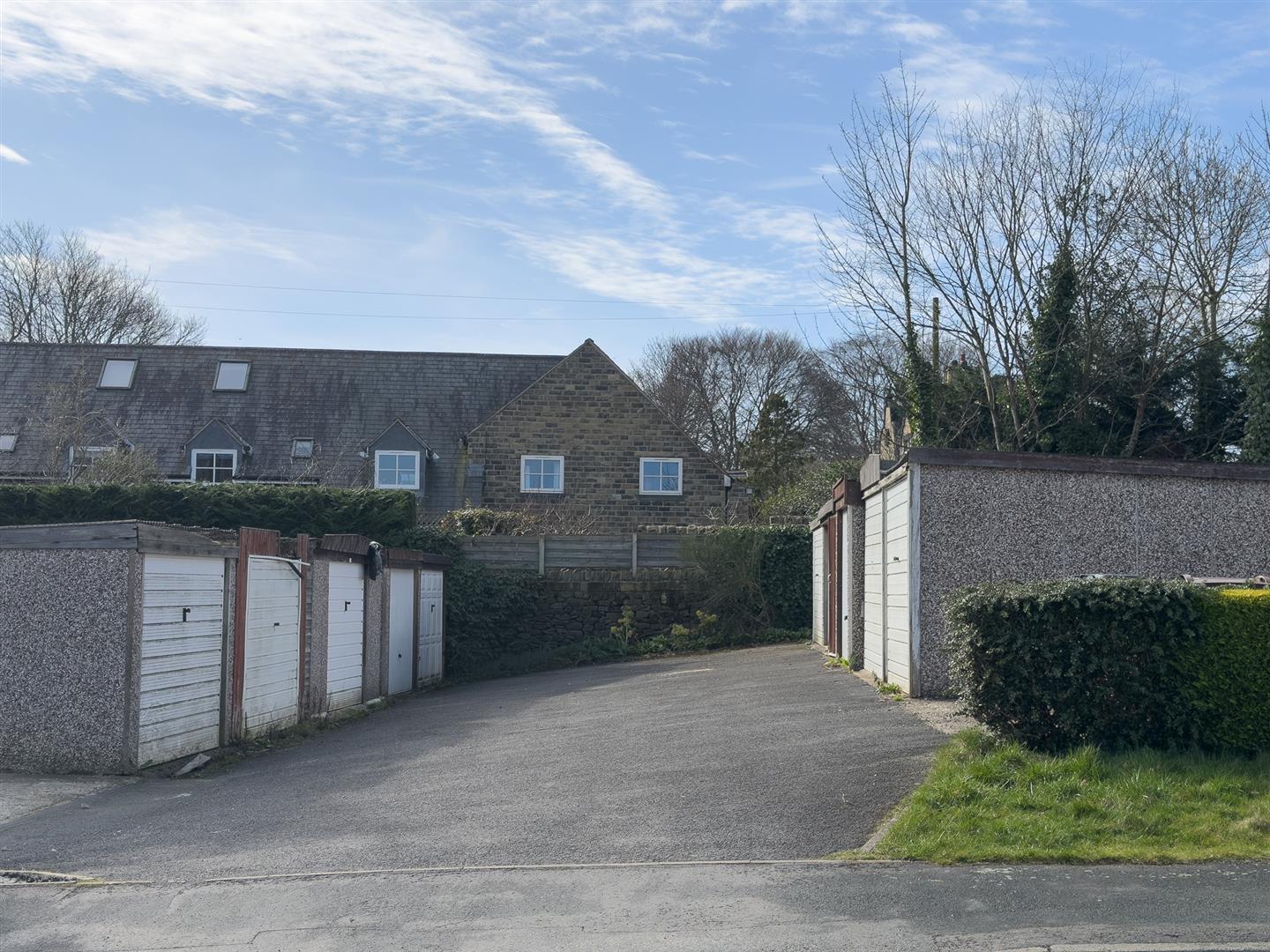 Property Image 1cb4950f-8c34-46c0-a9d2-f9c9b9591deb