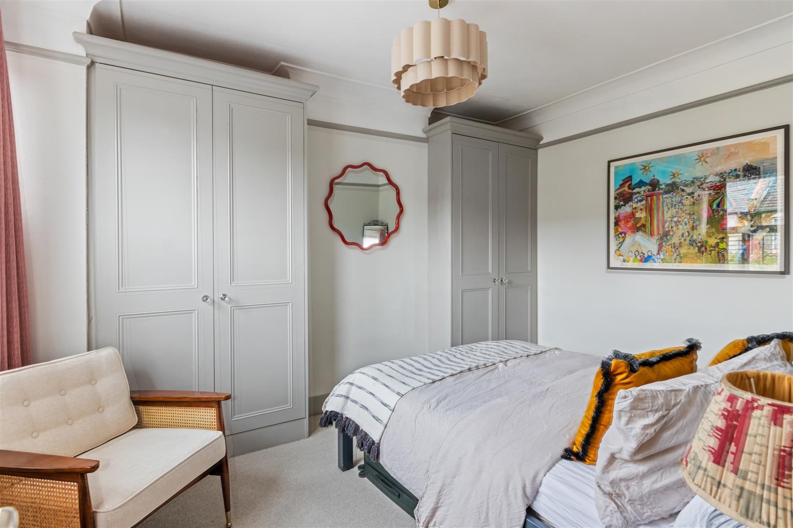 Property Image 1cb92263-7c8b-486c-8967-97e936a2d614