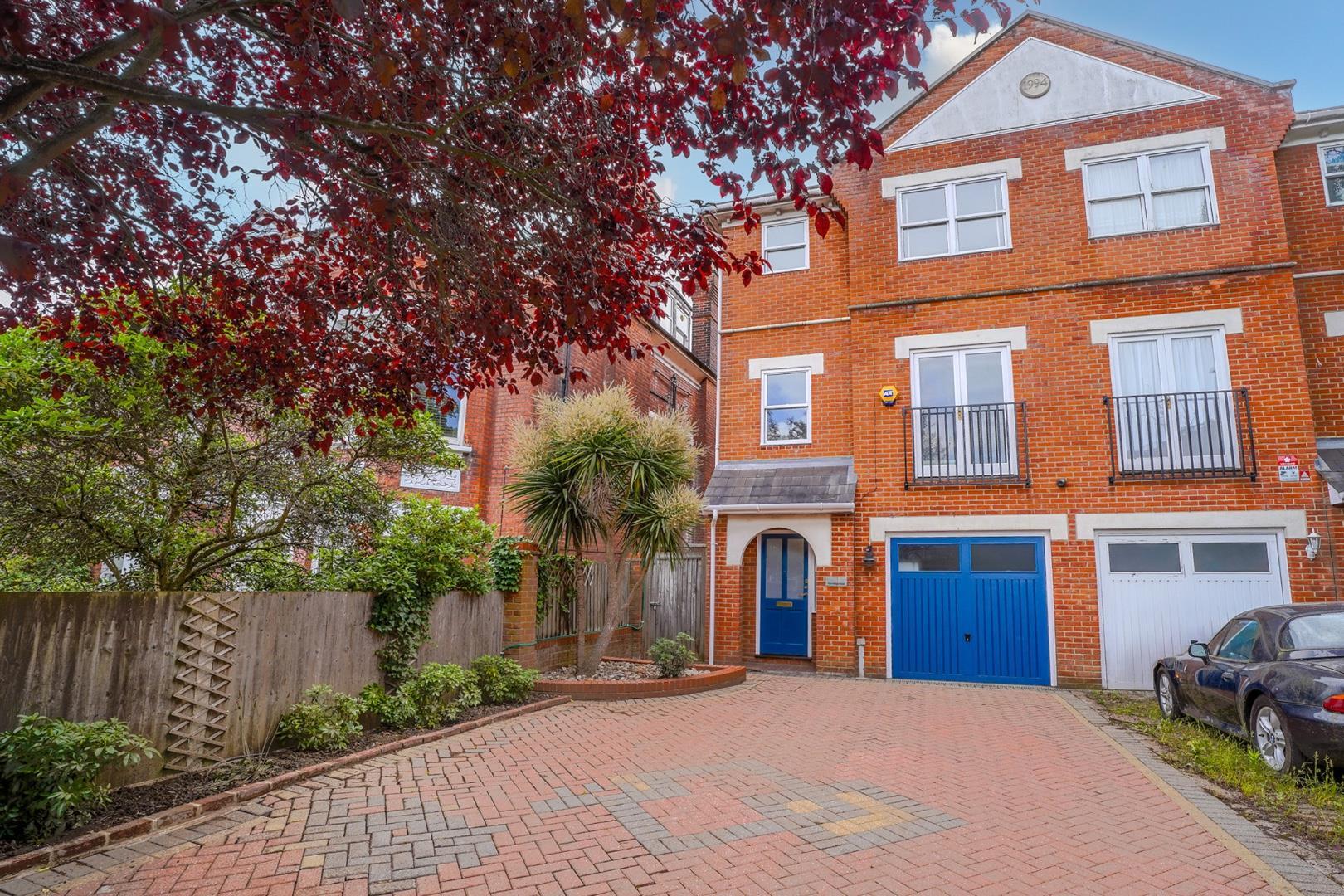 Property Image 1cde9a0e-e7e3-406b-8ab7-504a9f408cfc