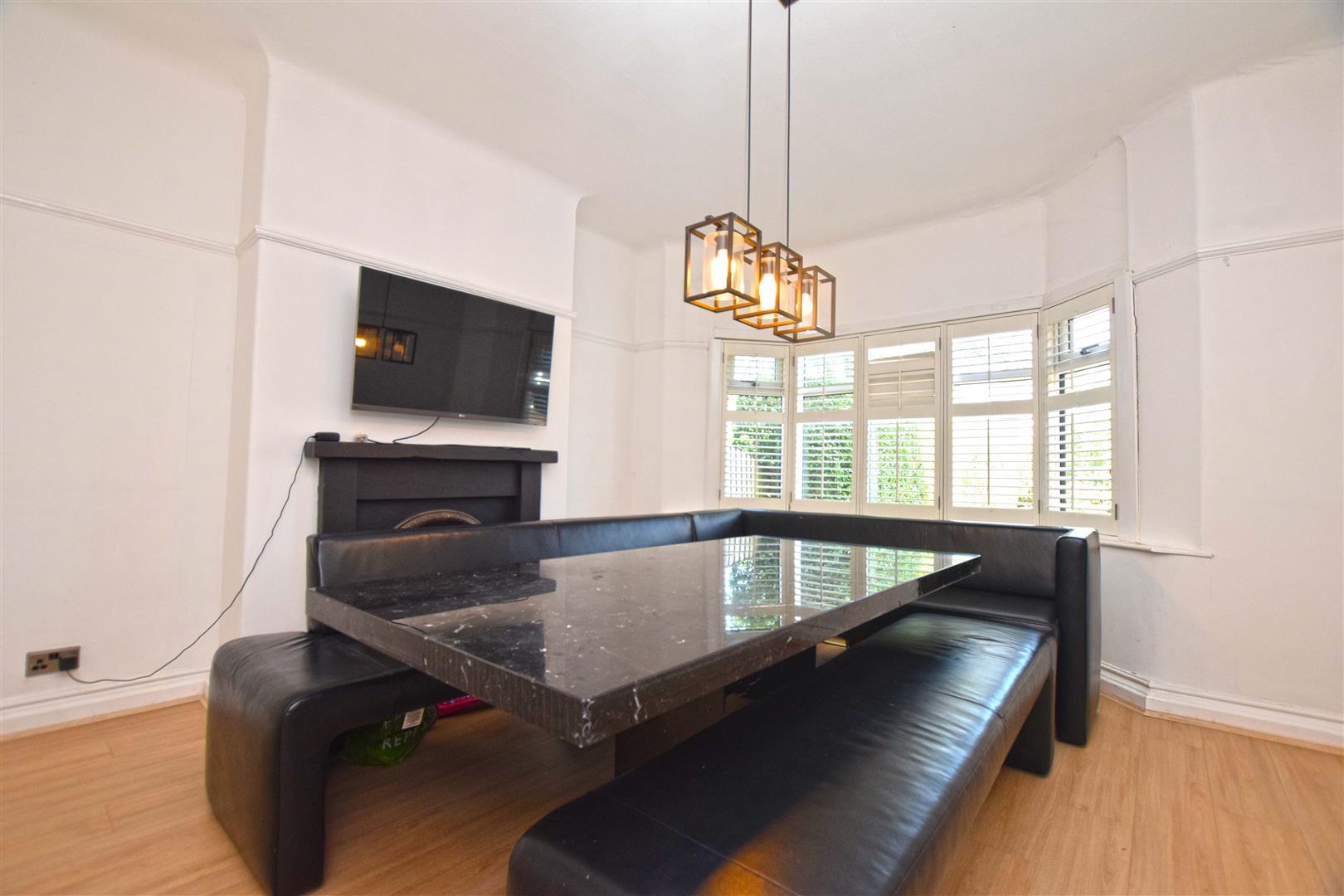 Property Image 1d02aba6-38b0-4489-838d-26fb6e8dd116