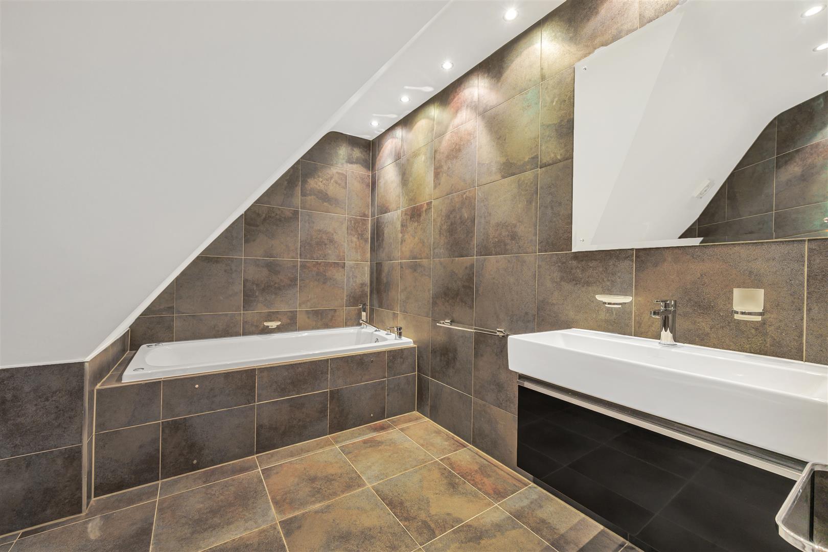 Property Image 1d0c0c11-89ee-479a-aa27-2941976a9451